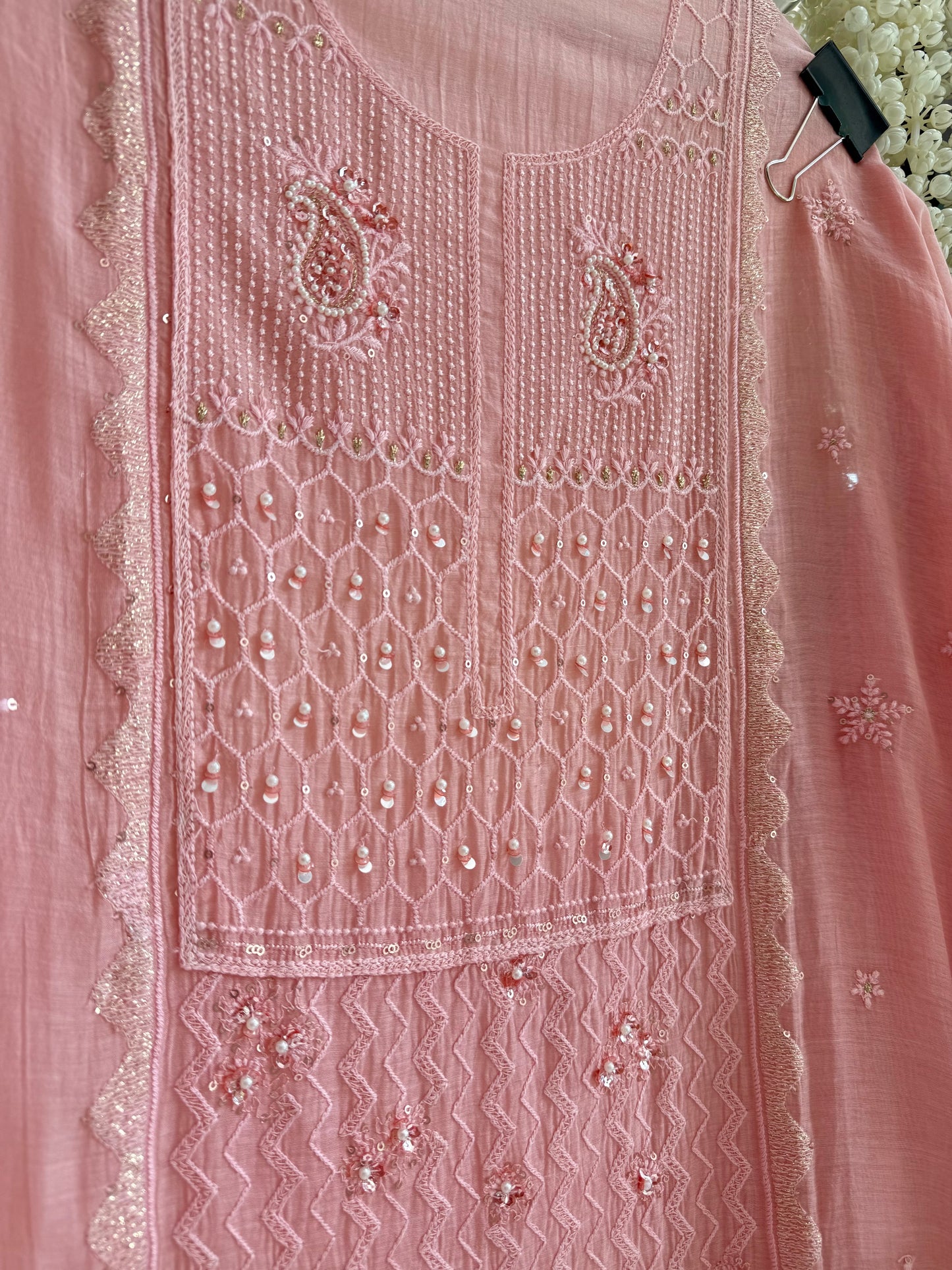Luxurious Mul chanderi lucknowi paisley suit