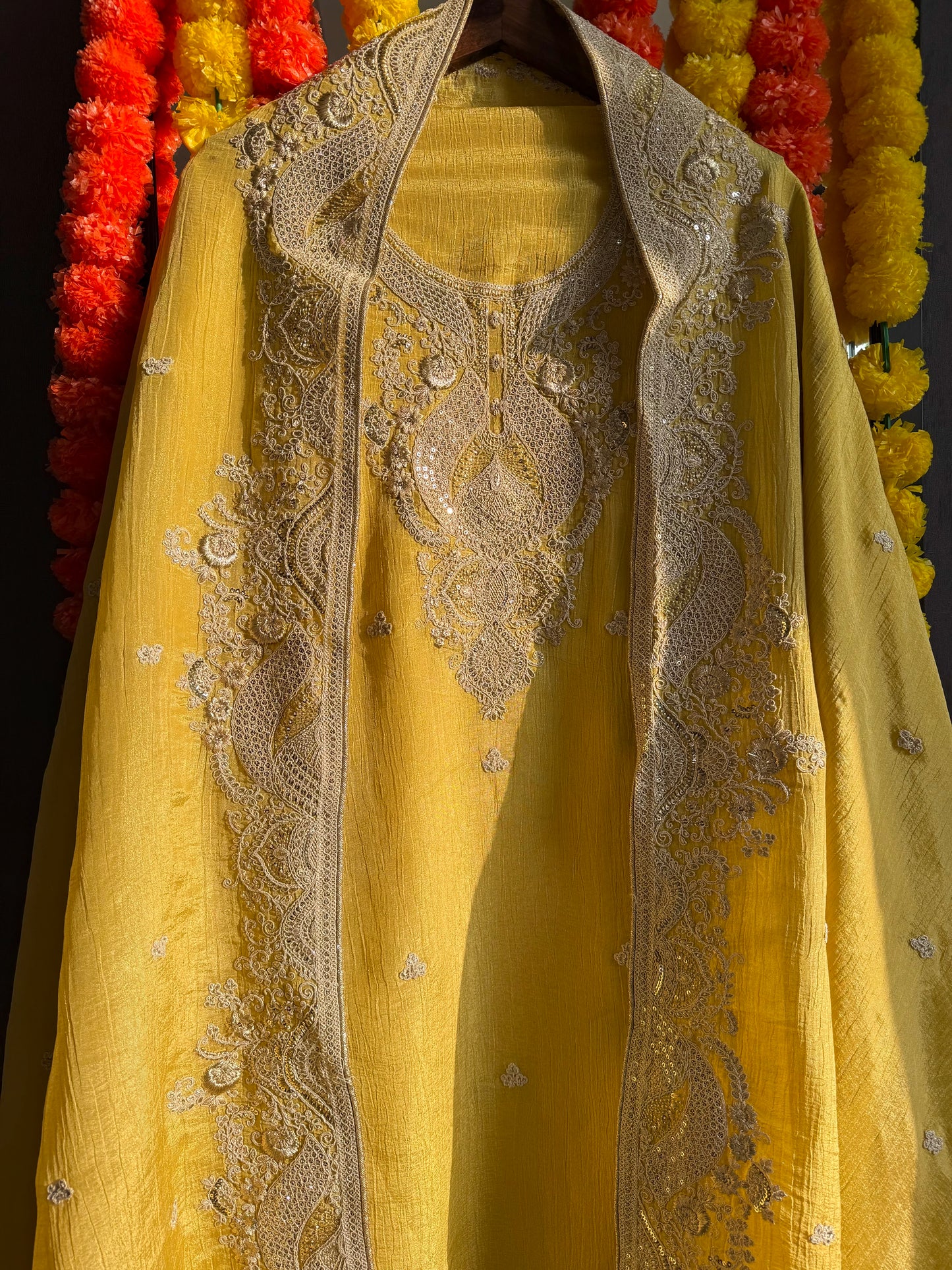 Luxurious soft Crush Tissue silk suit