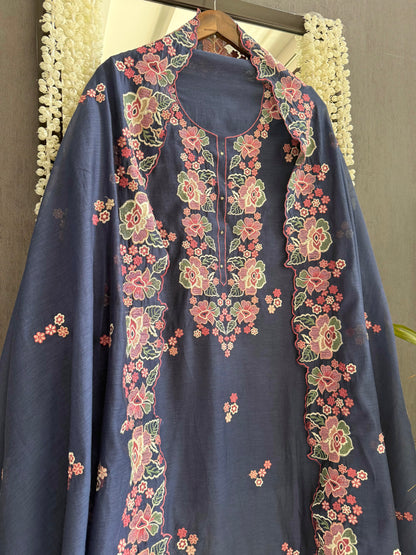 Luxurious Mul chanderi floral Threadwork suit