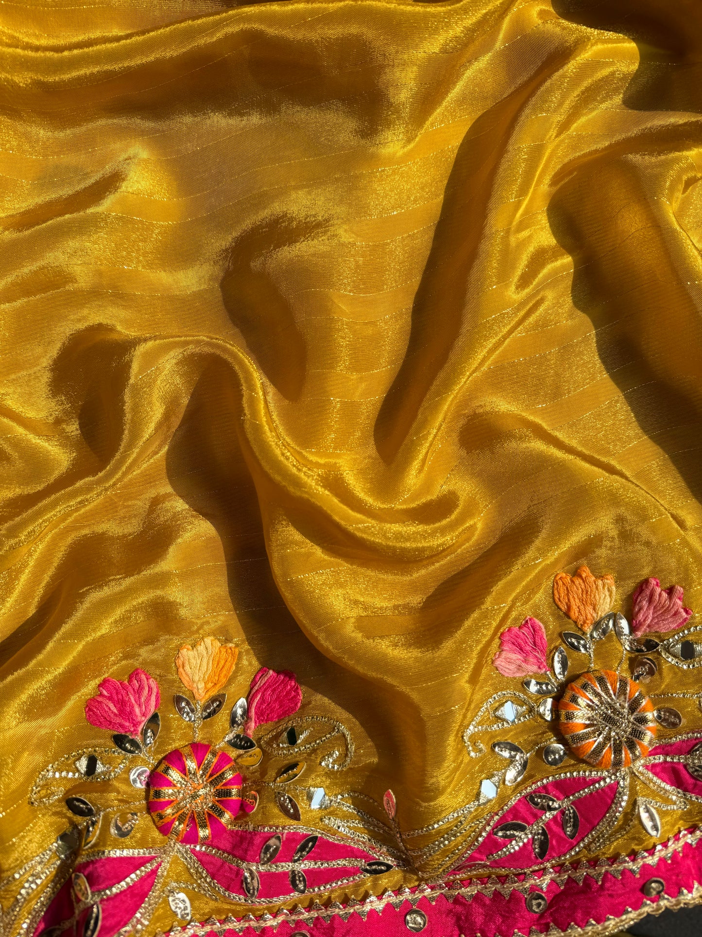 Luxurious Gotapatti Tissue silk suit