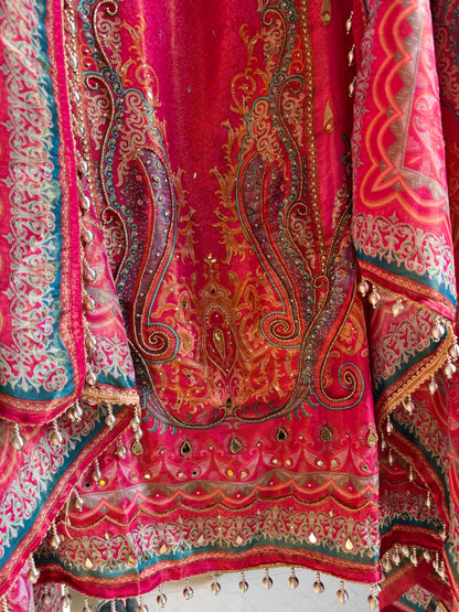 Luxurious pakistani kundan suit