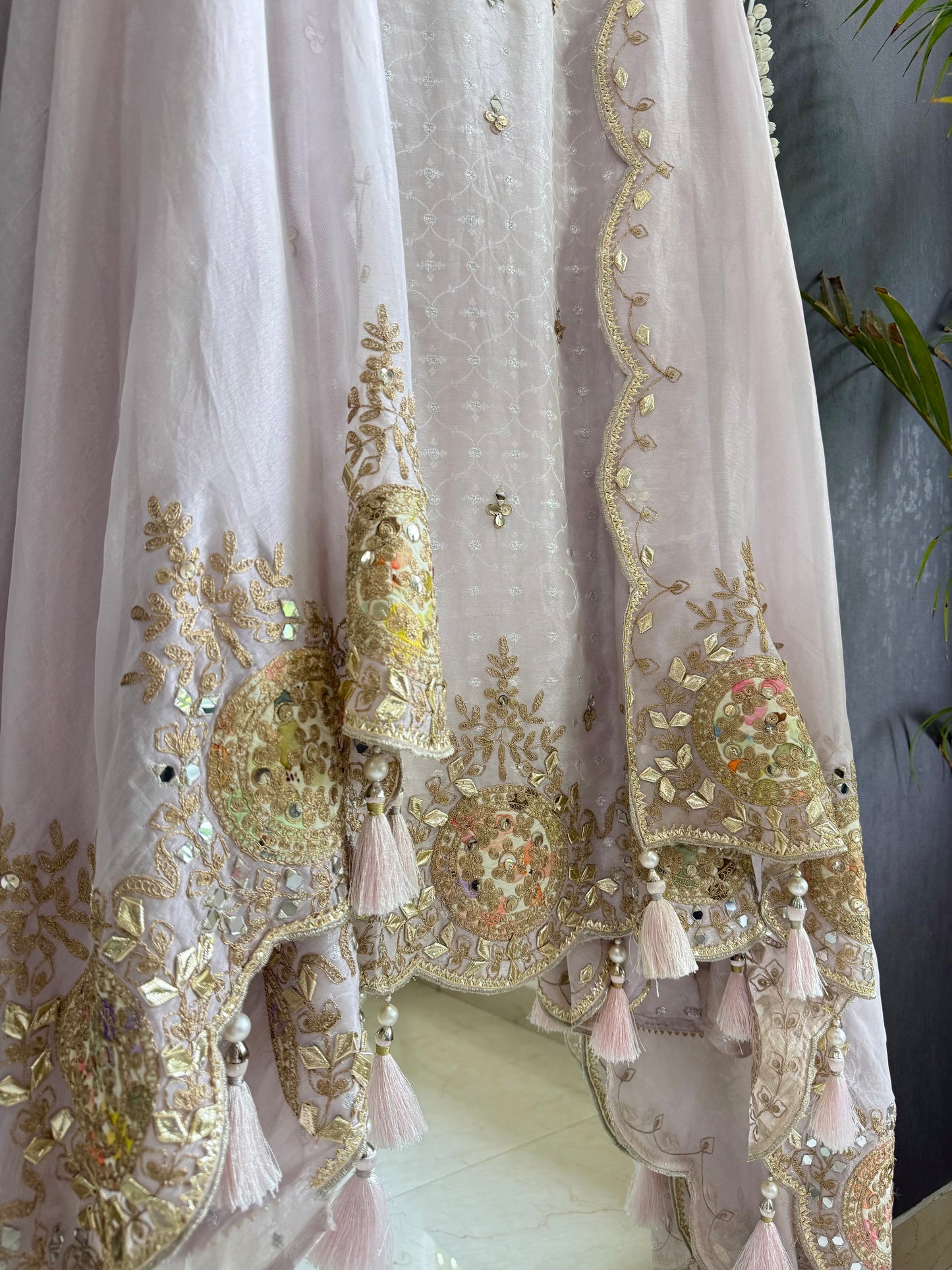 Luxurious Gotapatti Dori work Tissue silk suit