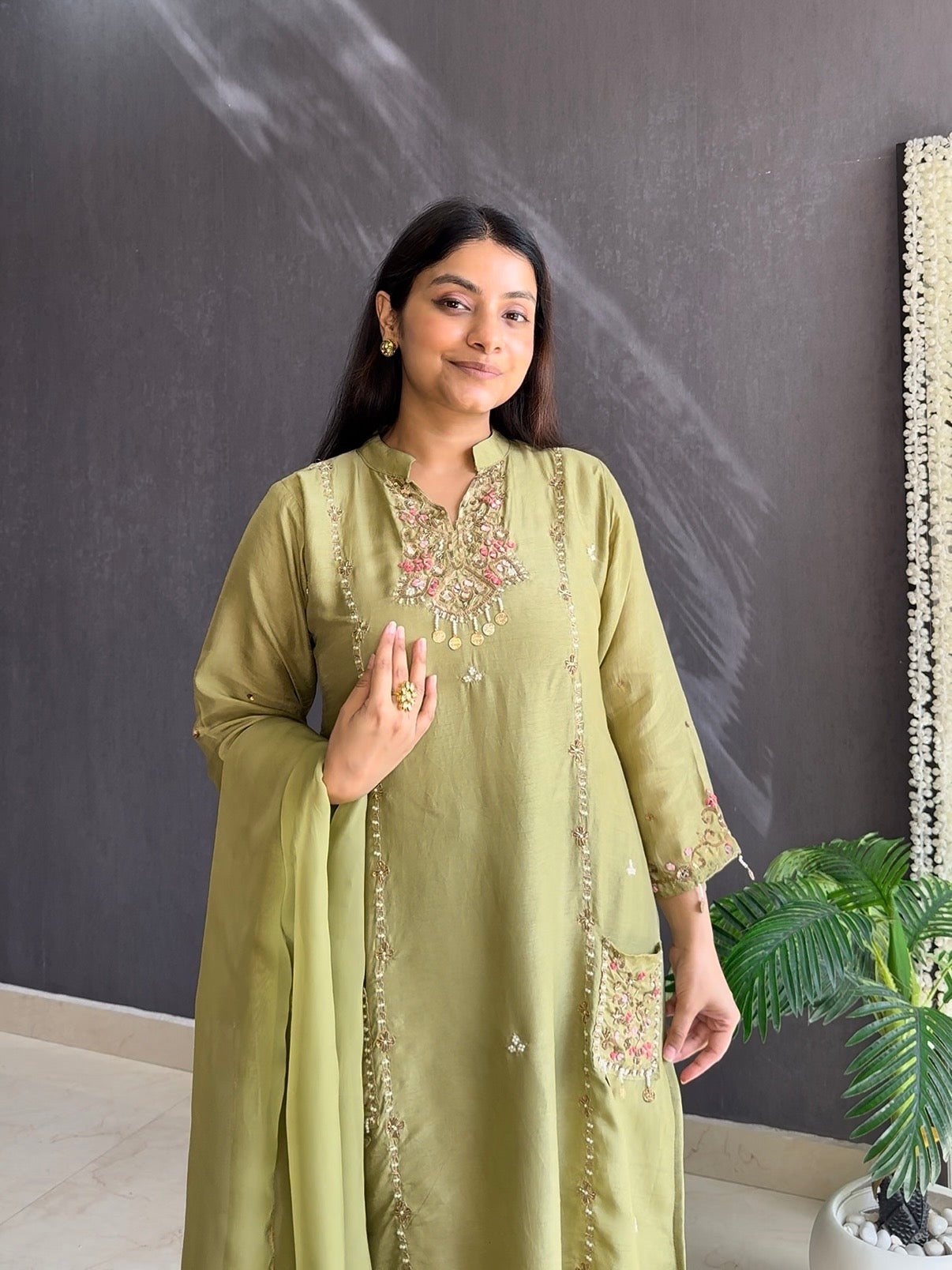 Handwork suit set