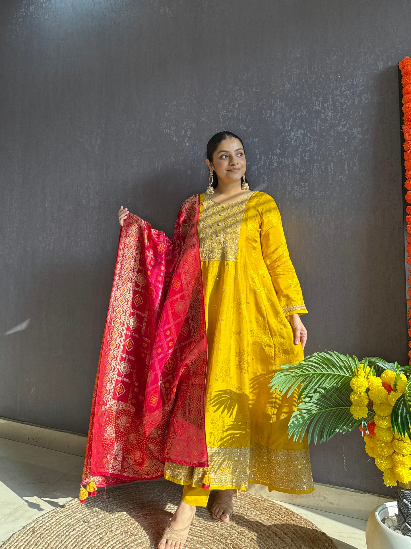 Gharchola Kalidaar Anarkali set
