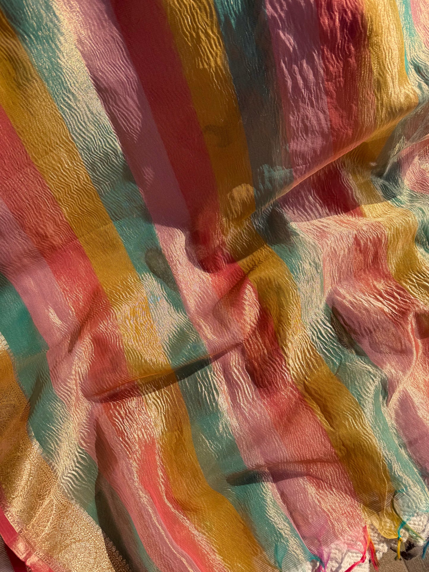 Tissue silk multi color suit