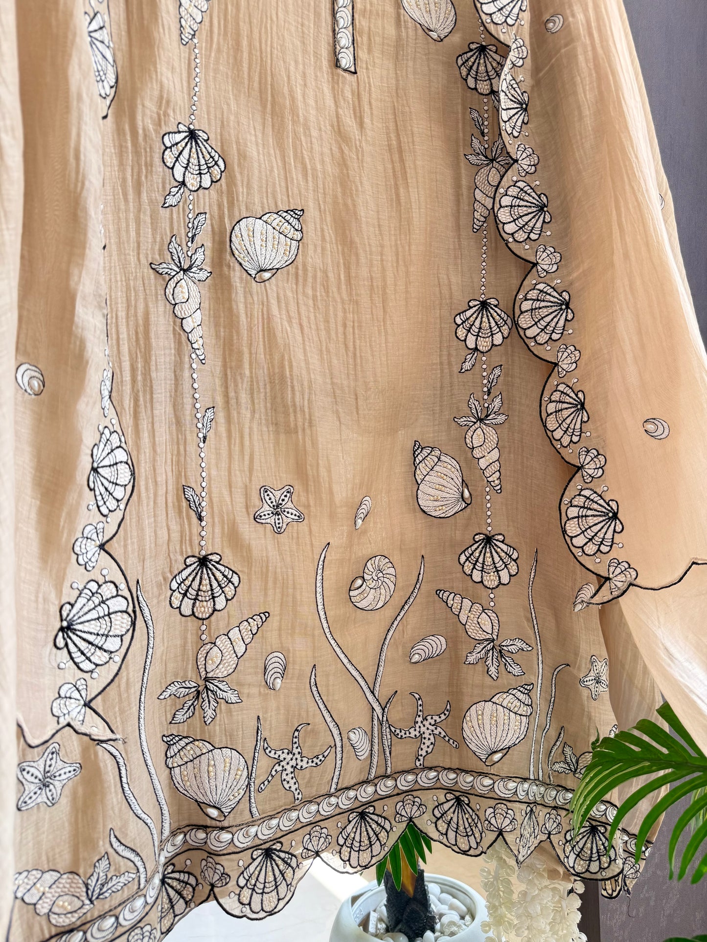 Luxurious Mul chanderi aqua shells suit