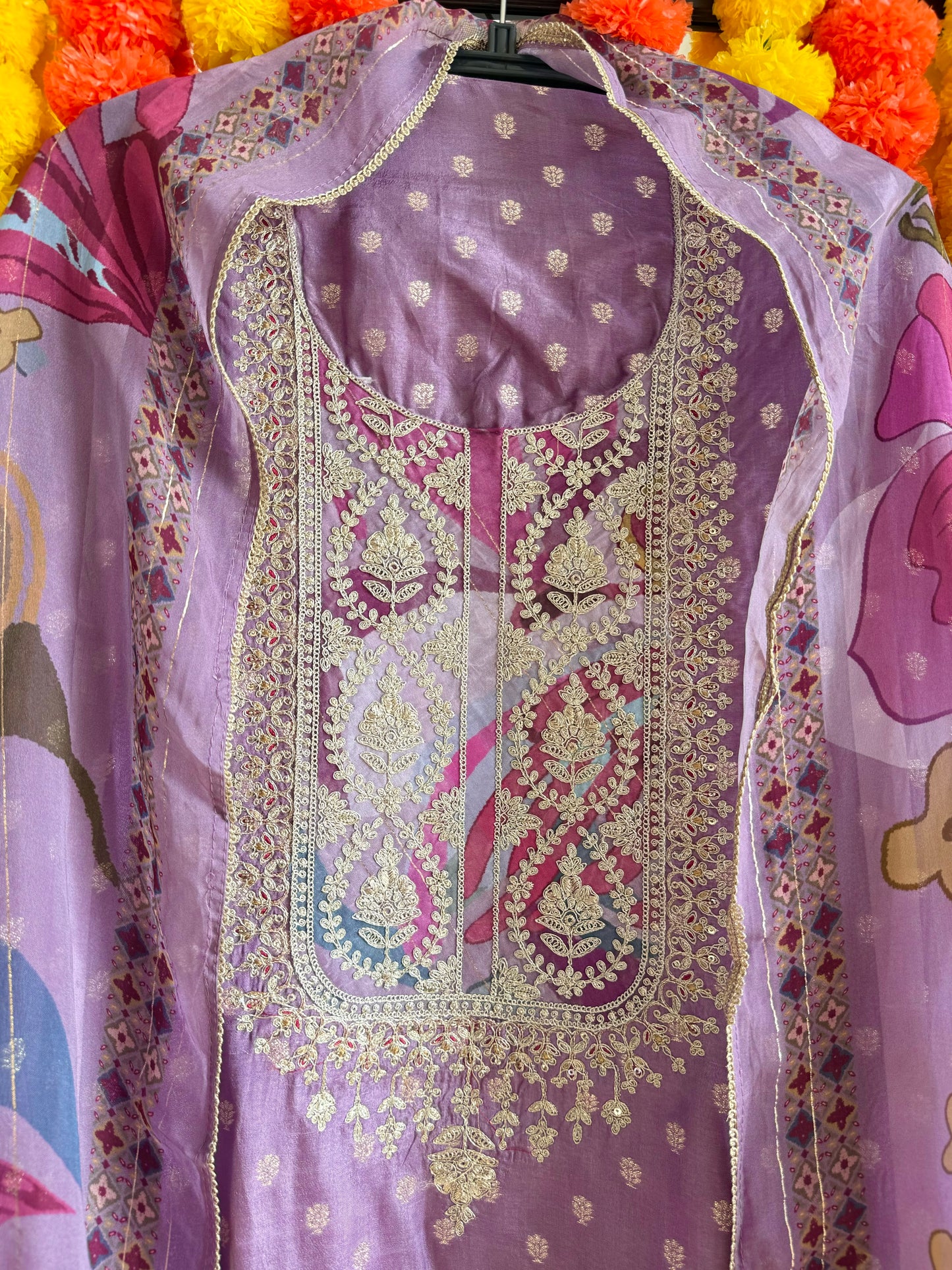 Benarsi aari work suit