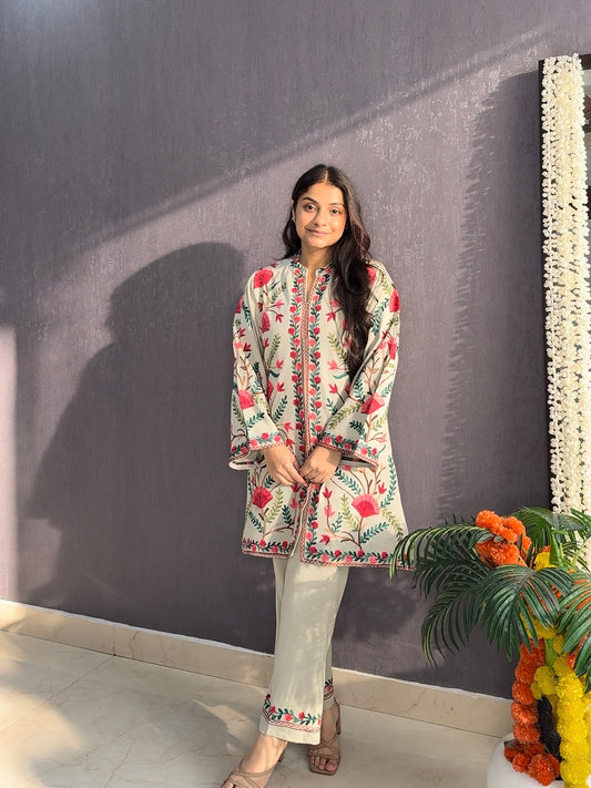 Woollen kashmiri set