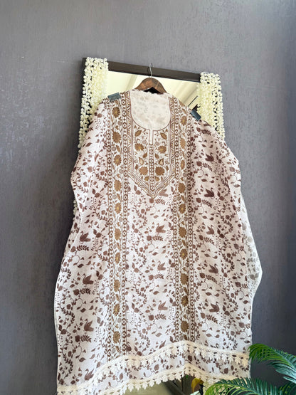 Luxurious Mul chanderi swans suit
