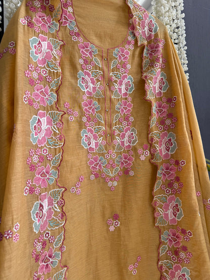 Luxurious Mul chanderi floral Threadwork suit