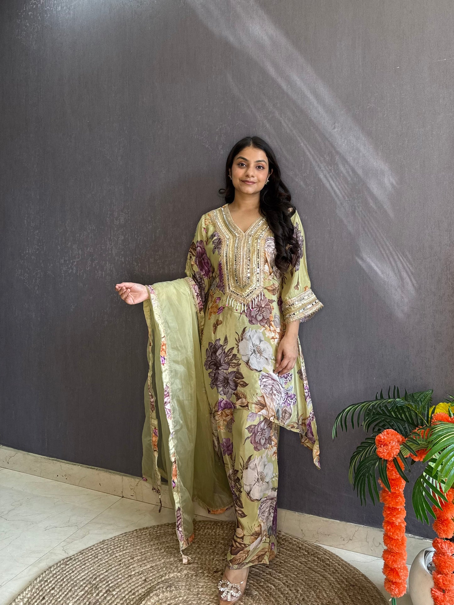 Mirrorwork Pakistani Suit