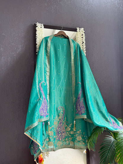 Benarsi zardozi suit