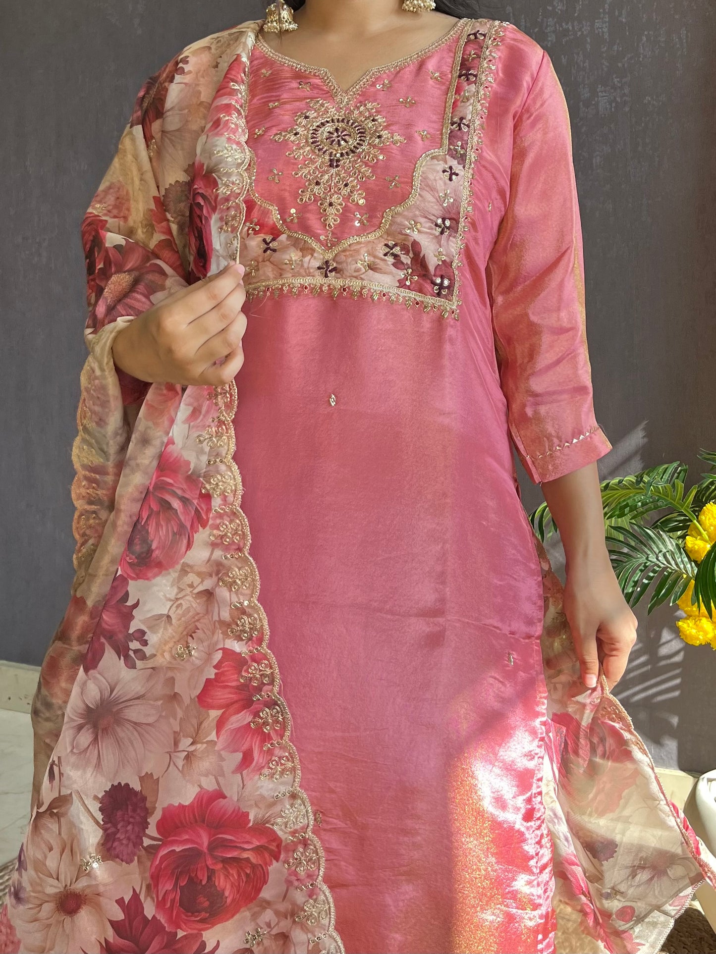 Tissue silk Handwork suit set
