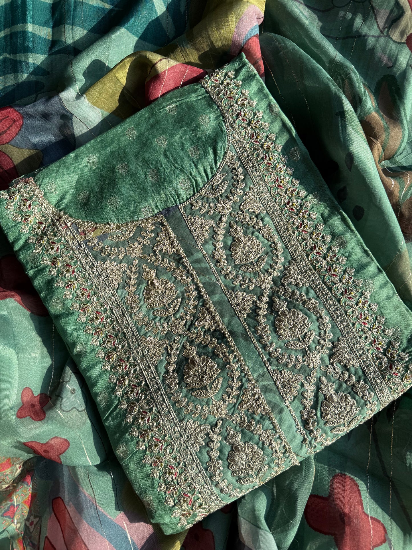 Benarsi aari work suit