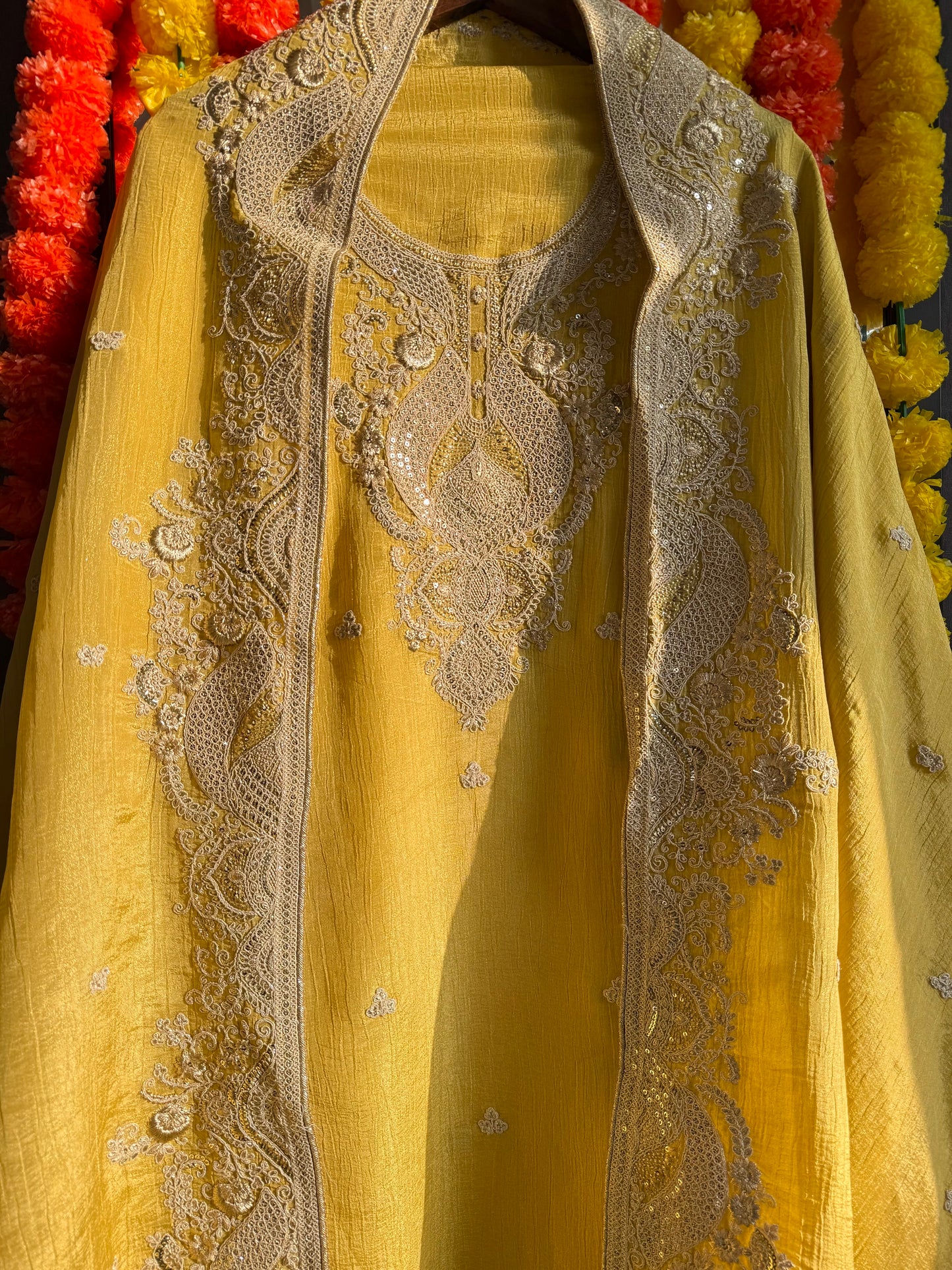 Luxurious soft Crush Tissue silk suit