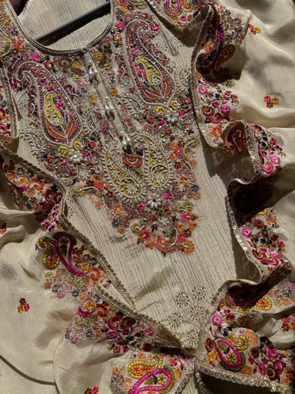 Luxurious dreamy handwork suit
