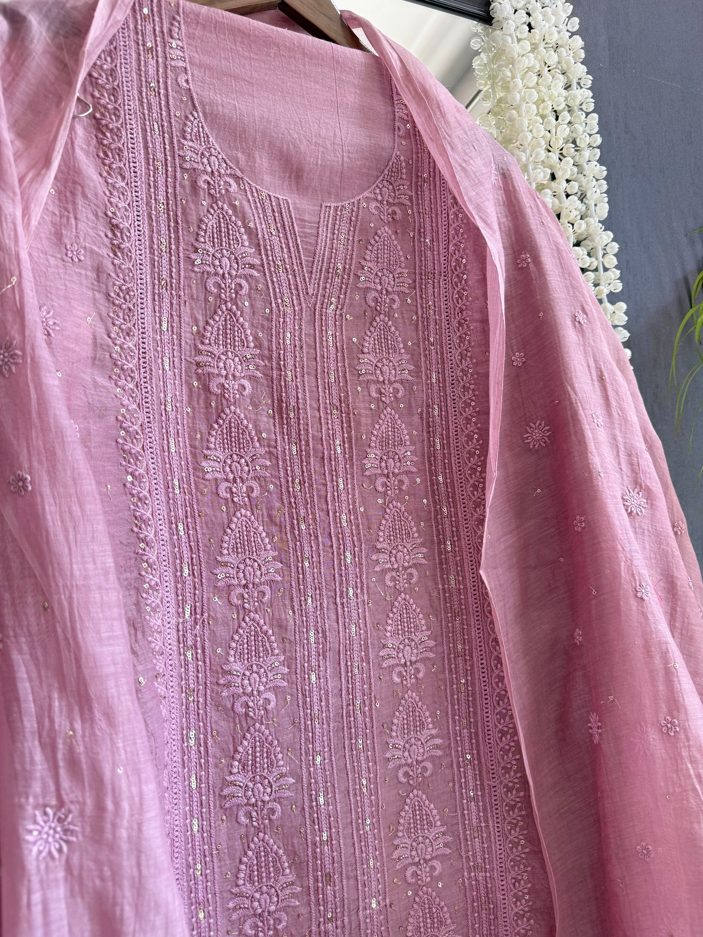 Luxurious Mul chanderi lucknowi handwork suit
