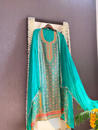 Meenakari Benarsi suit