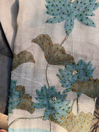 Pure linen lotus kantha work suit