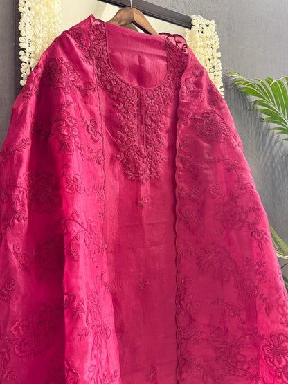 Luxurious monochromatic thread work suit