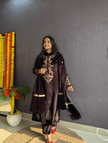 Velvet Handwork Shawl set