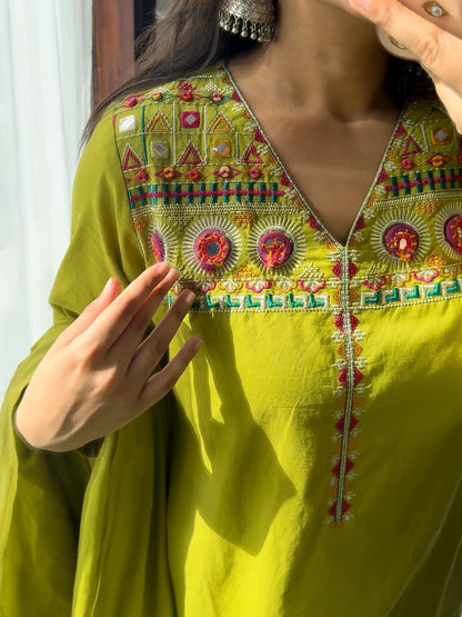 Boho mirror Handwork set