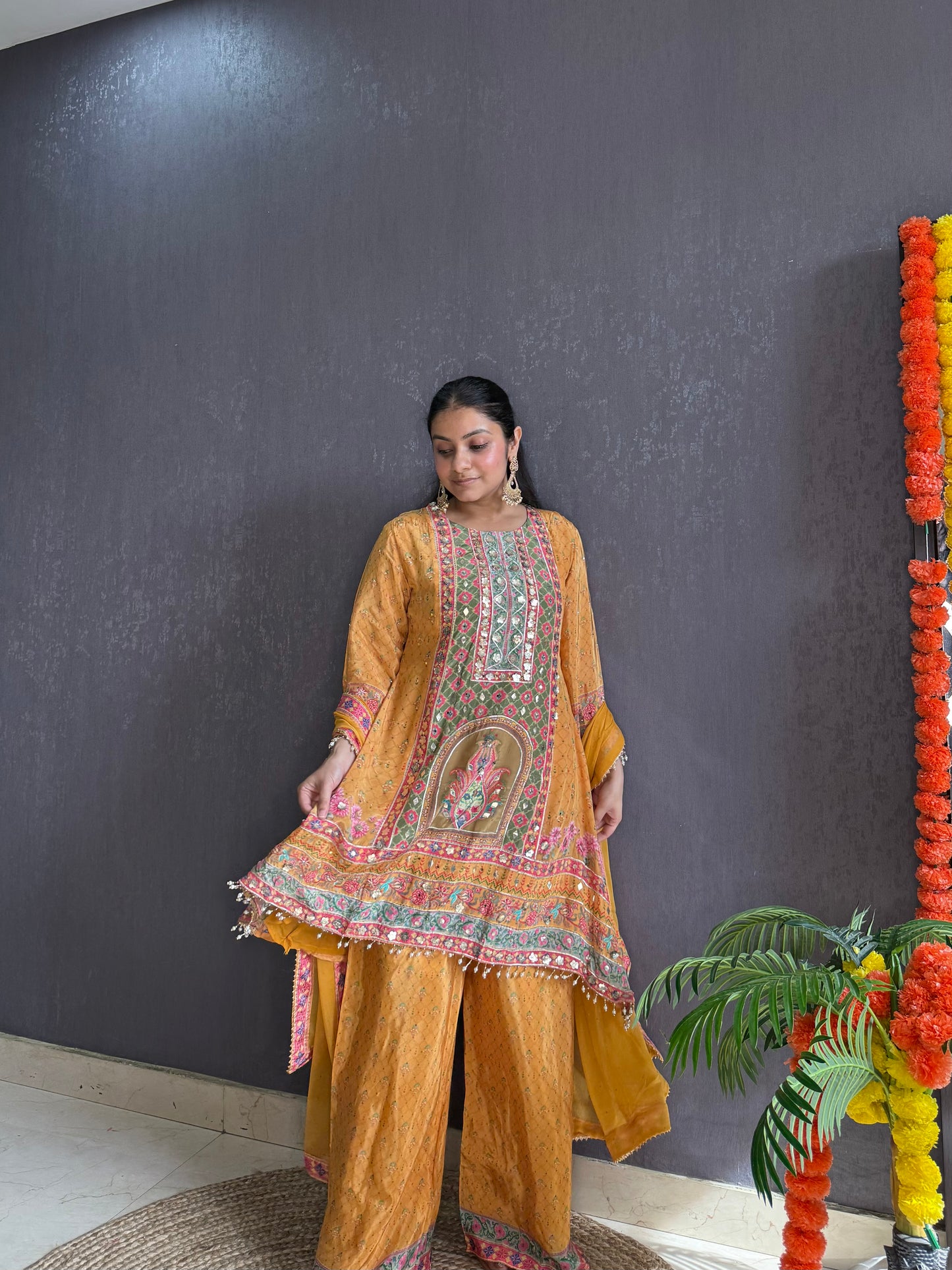 Zari embroidered Pakistani Suit