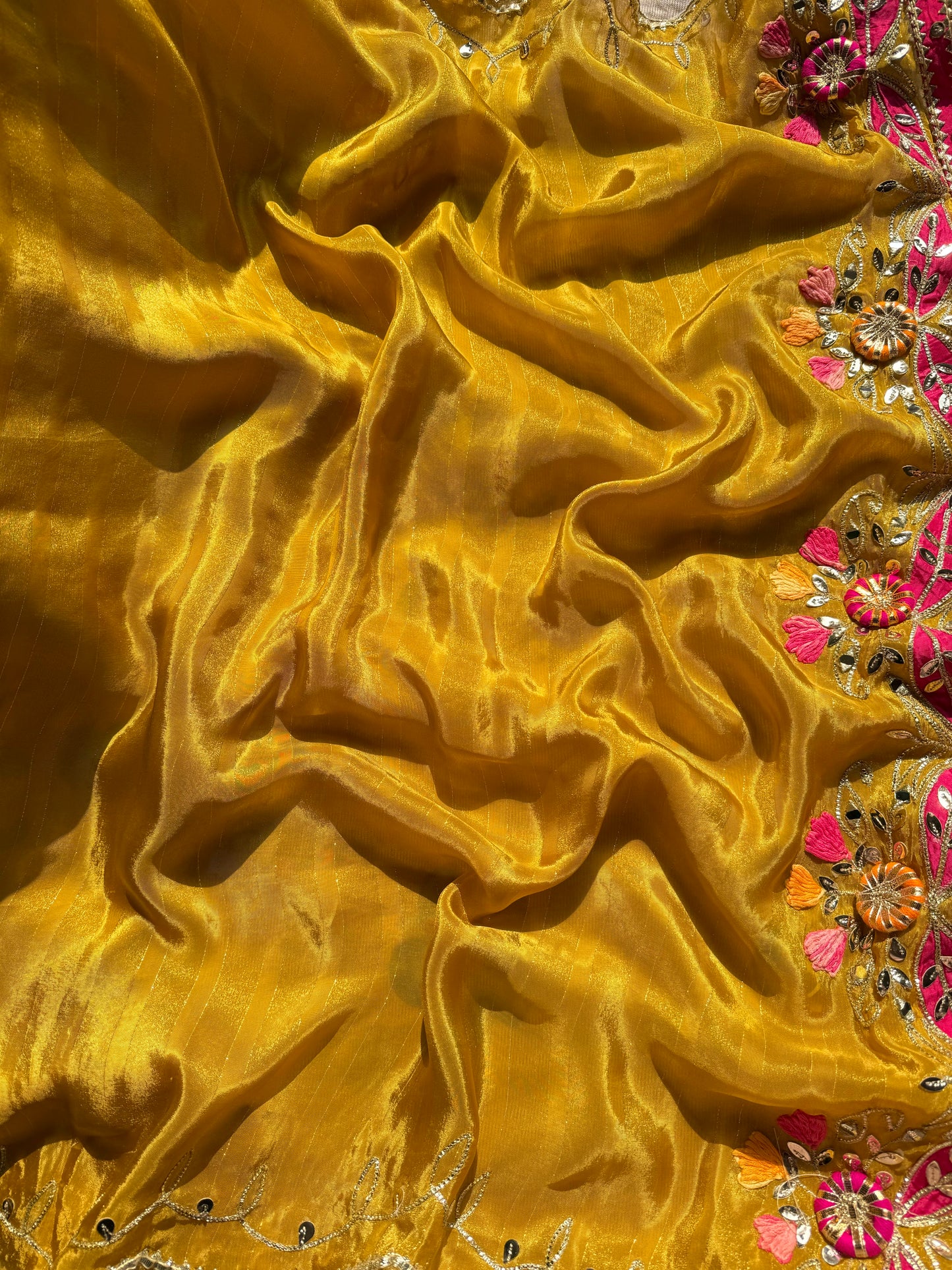 Luxurious Gotapatti Tissue silk suit