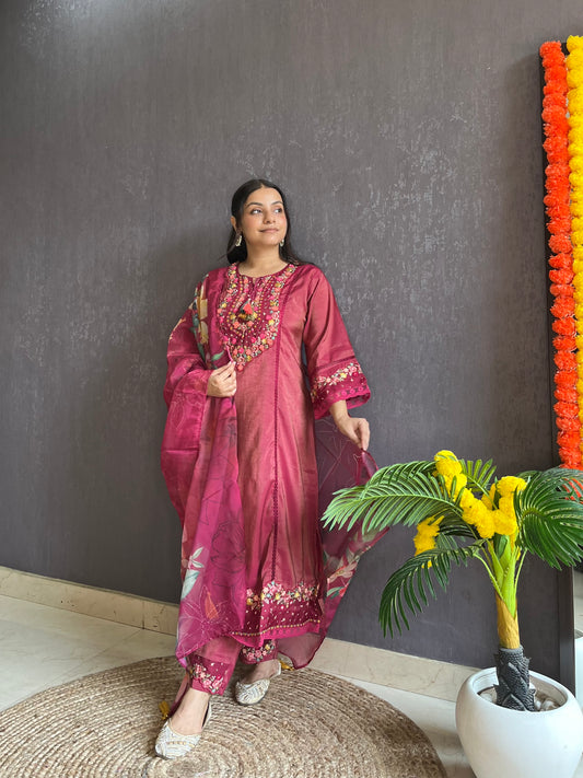 Aline Pakistani Handwork suit