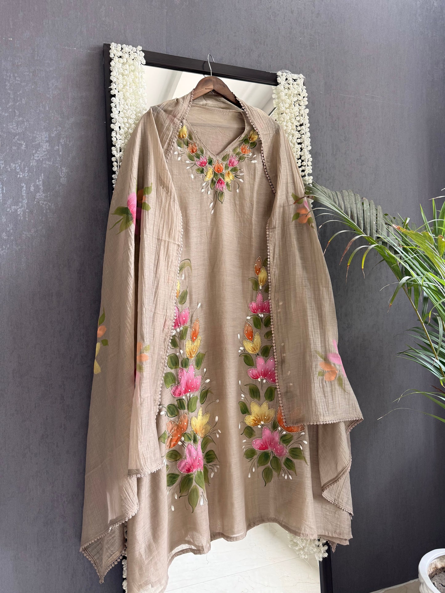 Premium chanderi handpainted suit