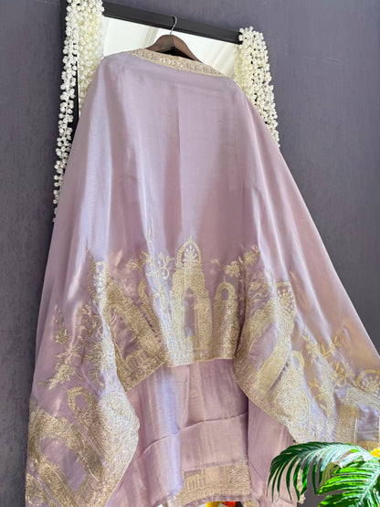 Luxurious temple pitta work suit