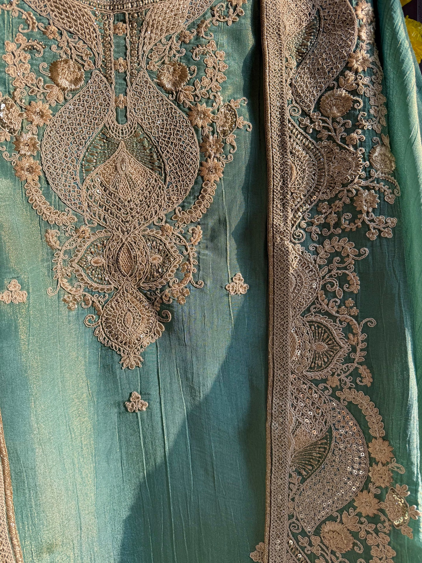 Luxurious soft Crush Tissue silk suit