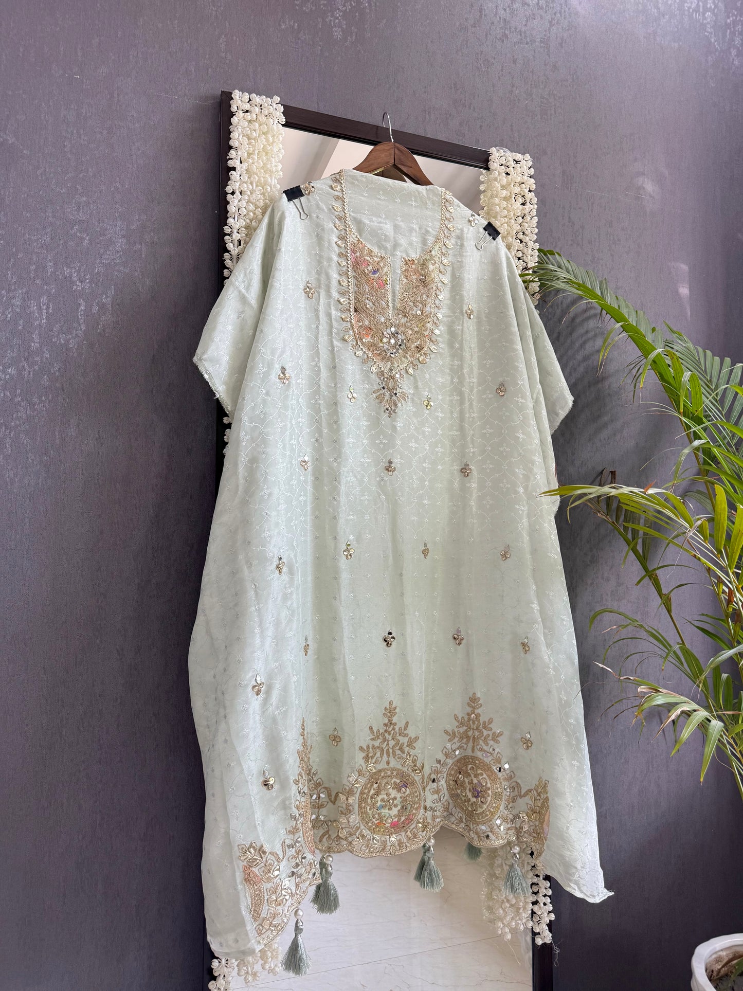 Luxurious Gotapatti Dori work Tissue silk suit