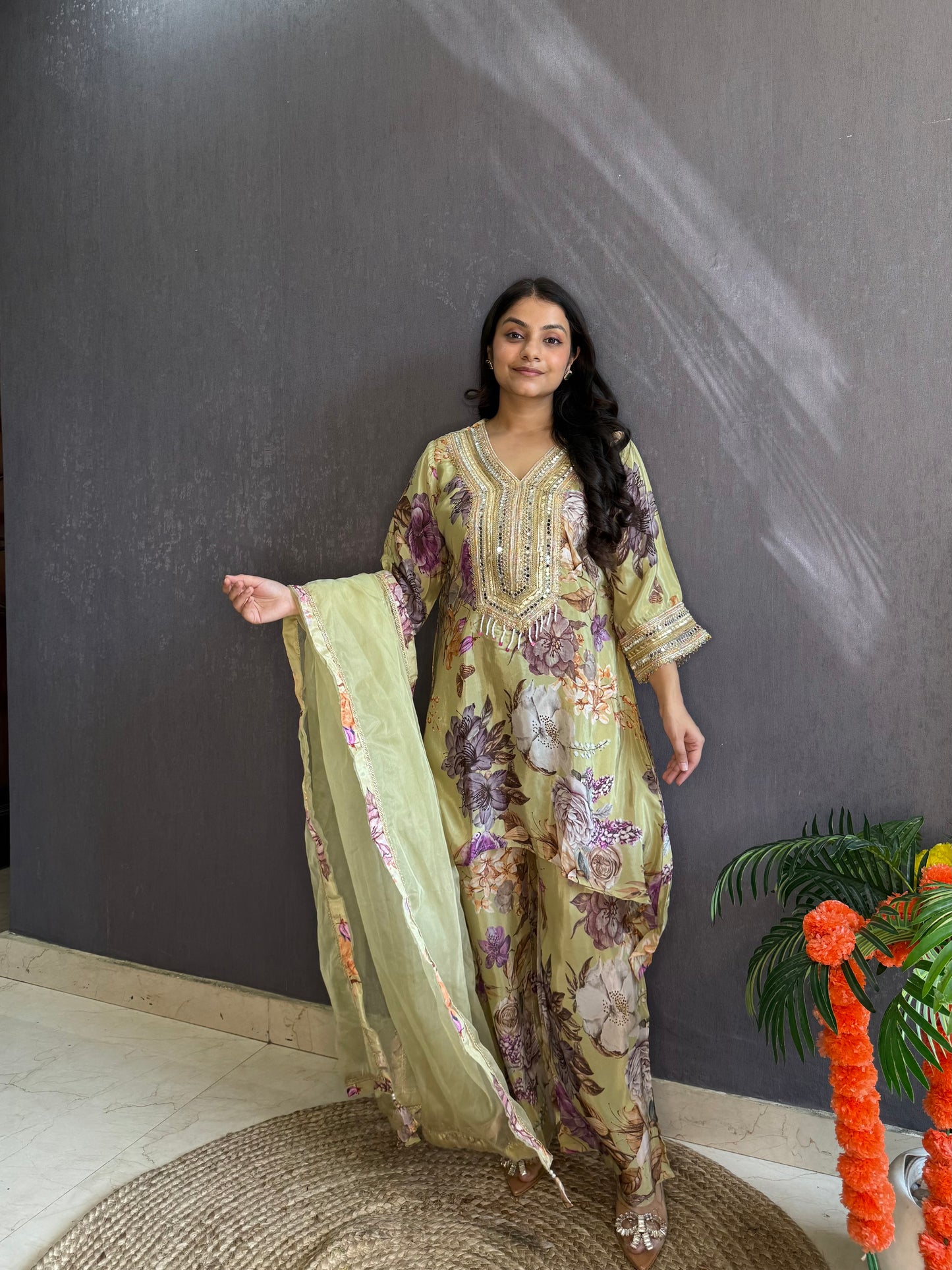 Mirrorwork Pakistani Suit