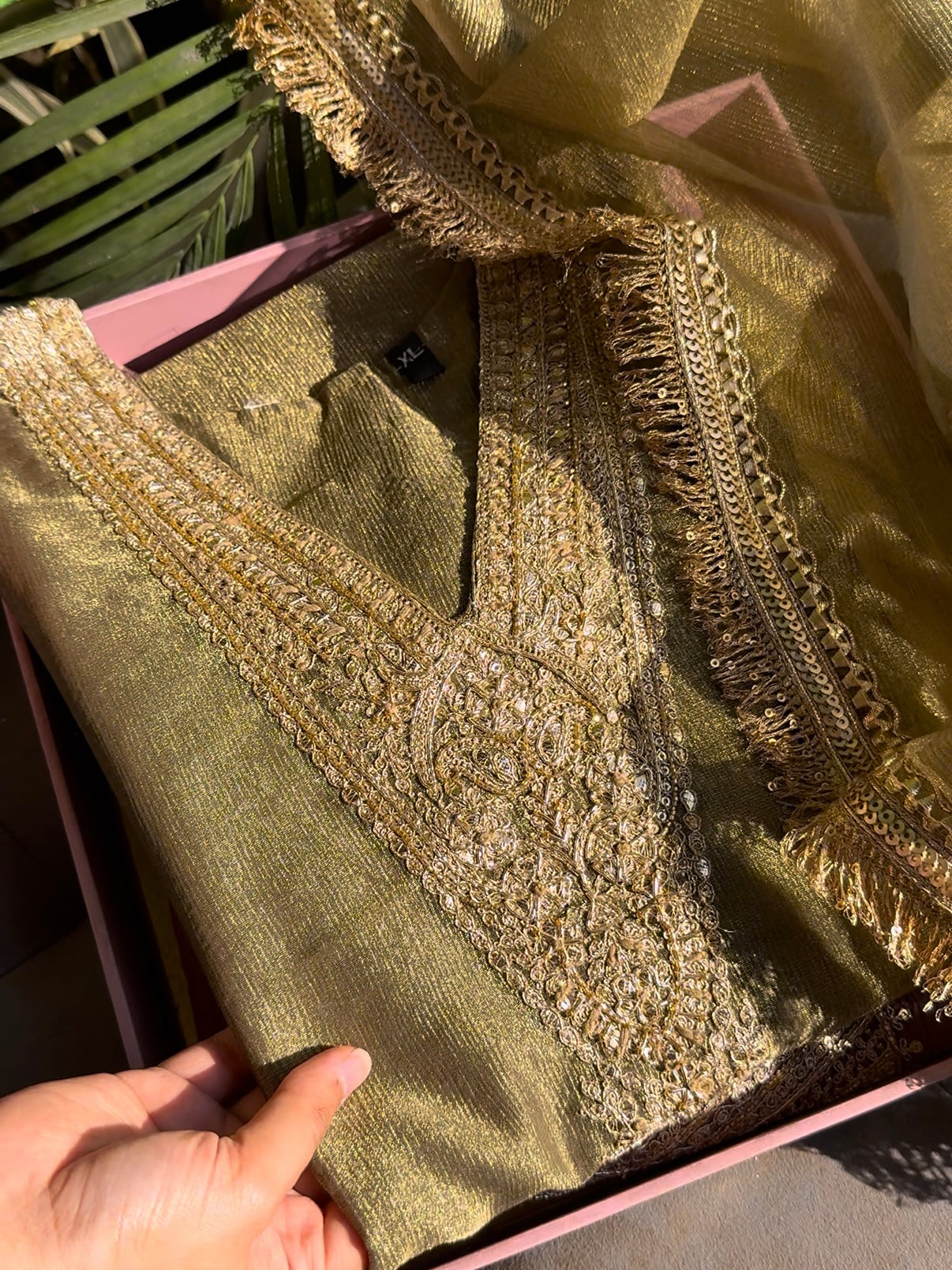 Tissue silk Handwork suit set