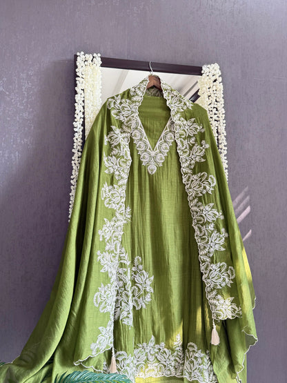 Luxurious aari work Mul chanderi suit