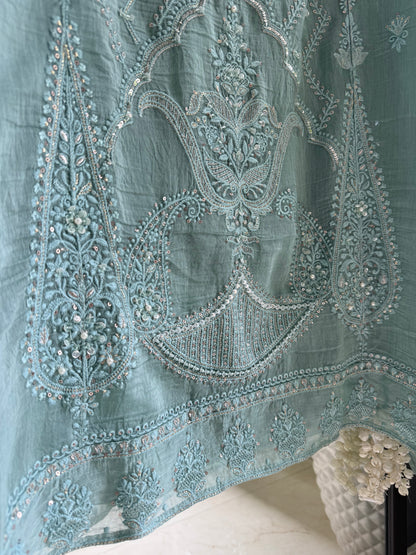 Luxurious Mul chanderi lucknowi bouquet suit
