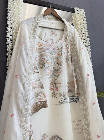 Luxurious Mul chanderi gota appliqué work suit