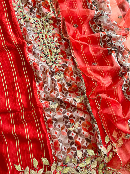 Gotta patti organza suit