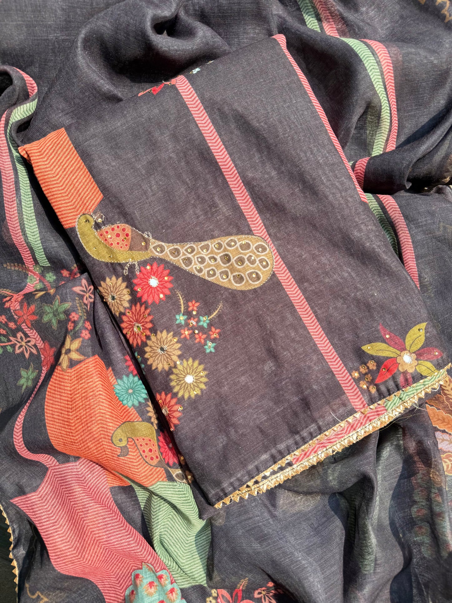 Linen peacock handwork suit