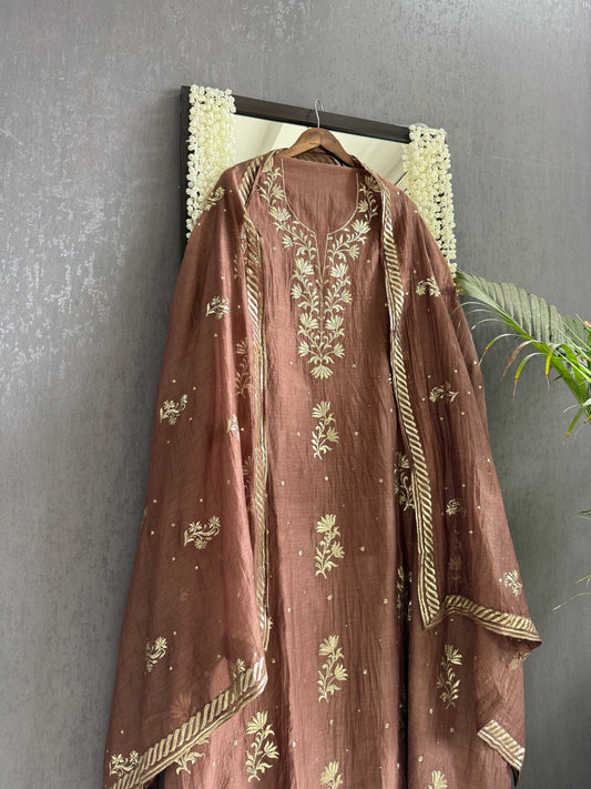 Luxurious Mul chanderi pitta work suit