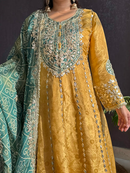 Luxurious Bandhani gotapatti anarkali set