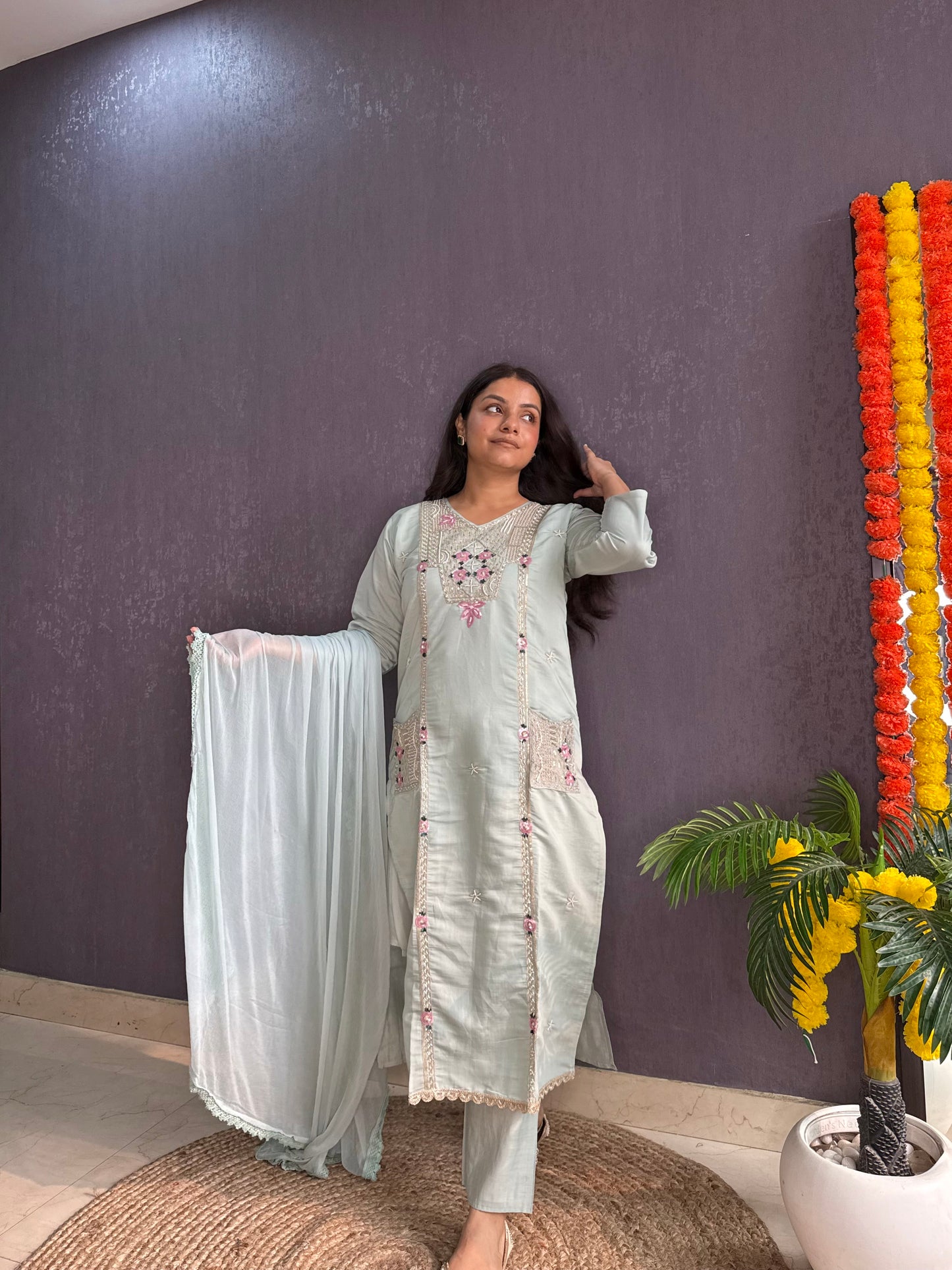 Handwork modal suit sets