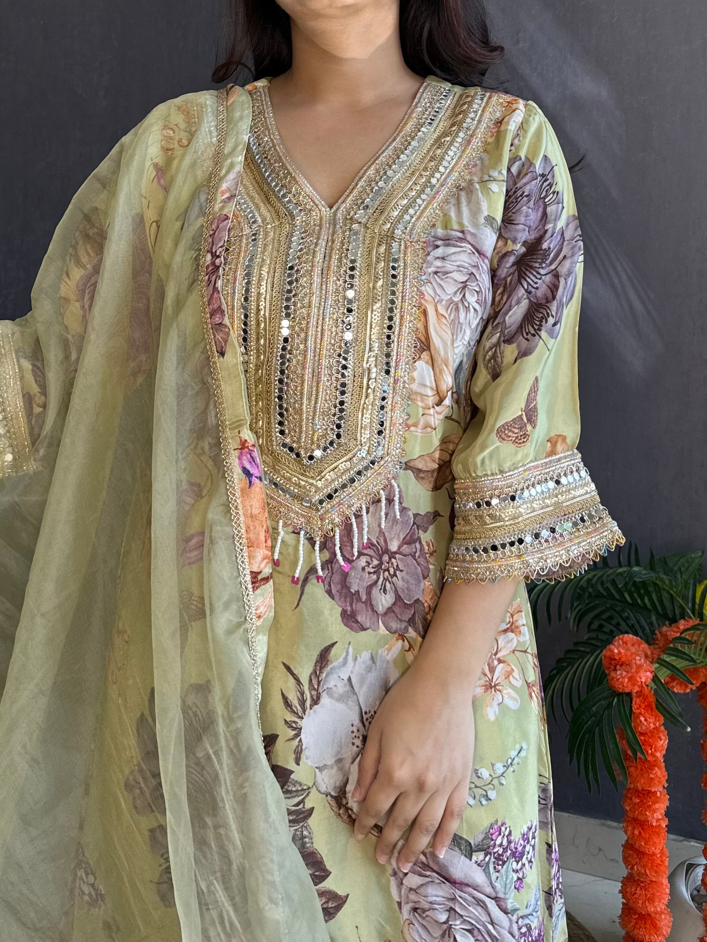 Mirrorwork Pakistani Suit