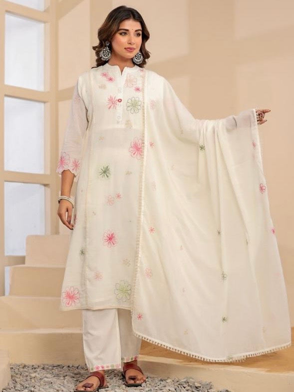 Premium cotton cutwork pearl set