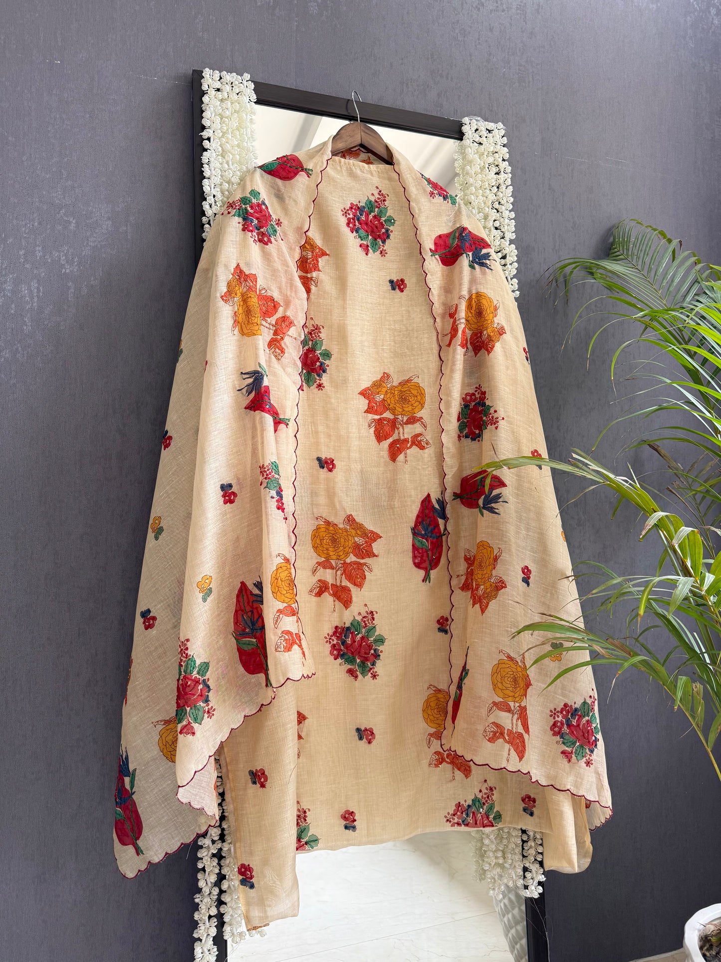 Linen floral frenchknot suit