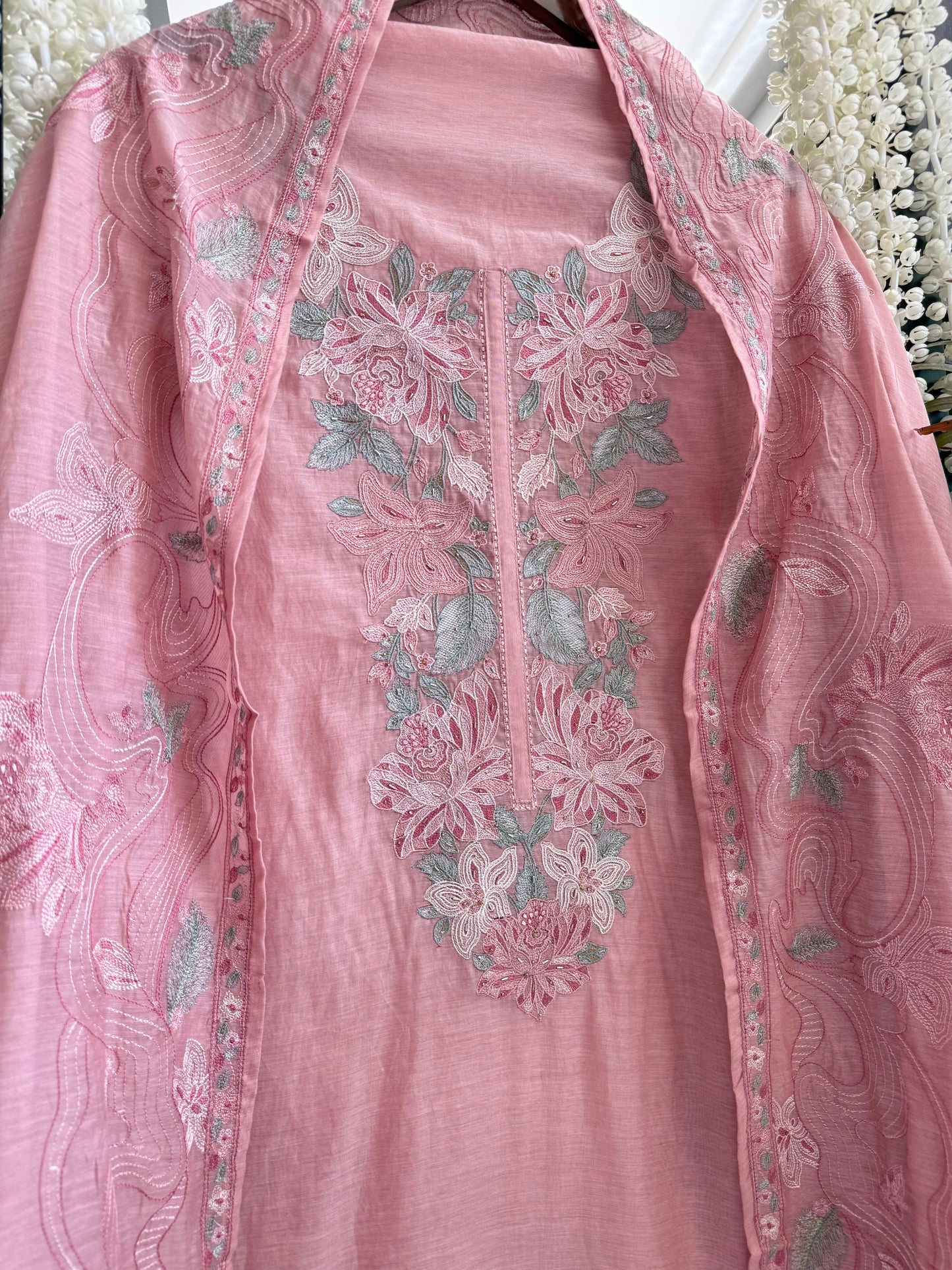 Luxurious Mul chanderi threadwork floral suit