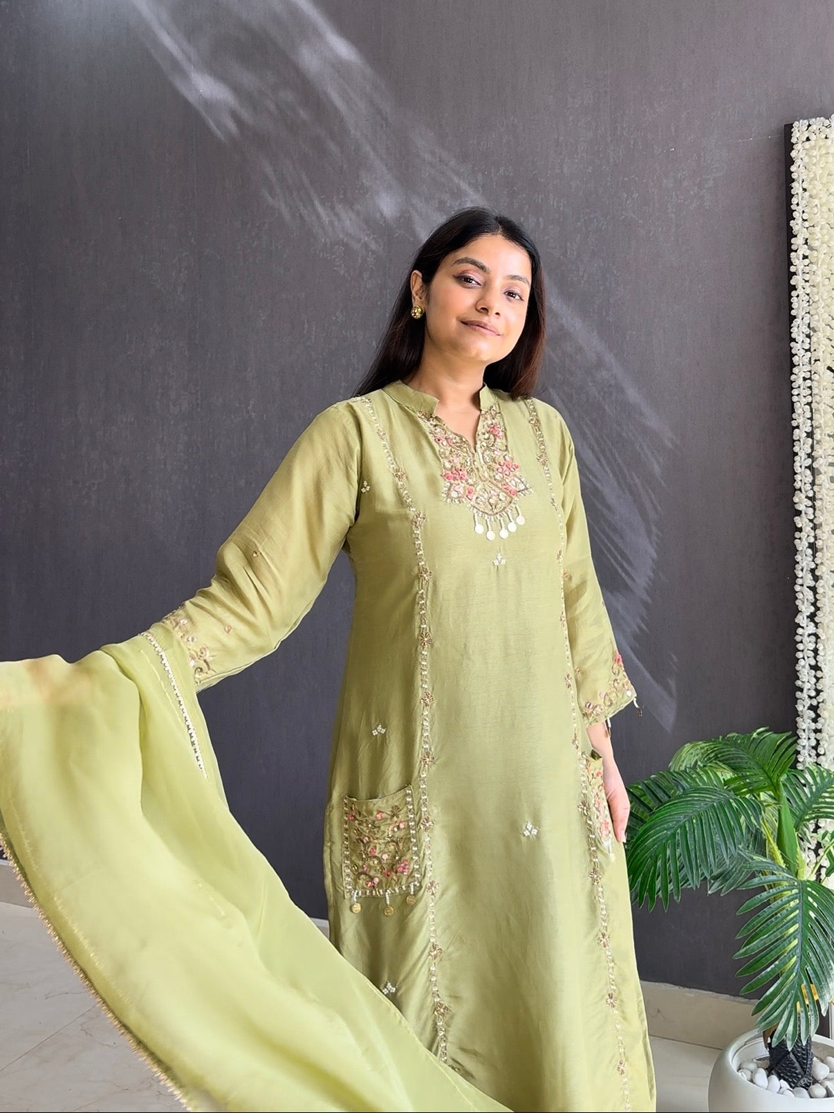 Handwork suit set