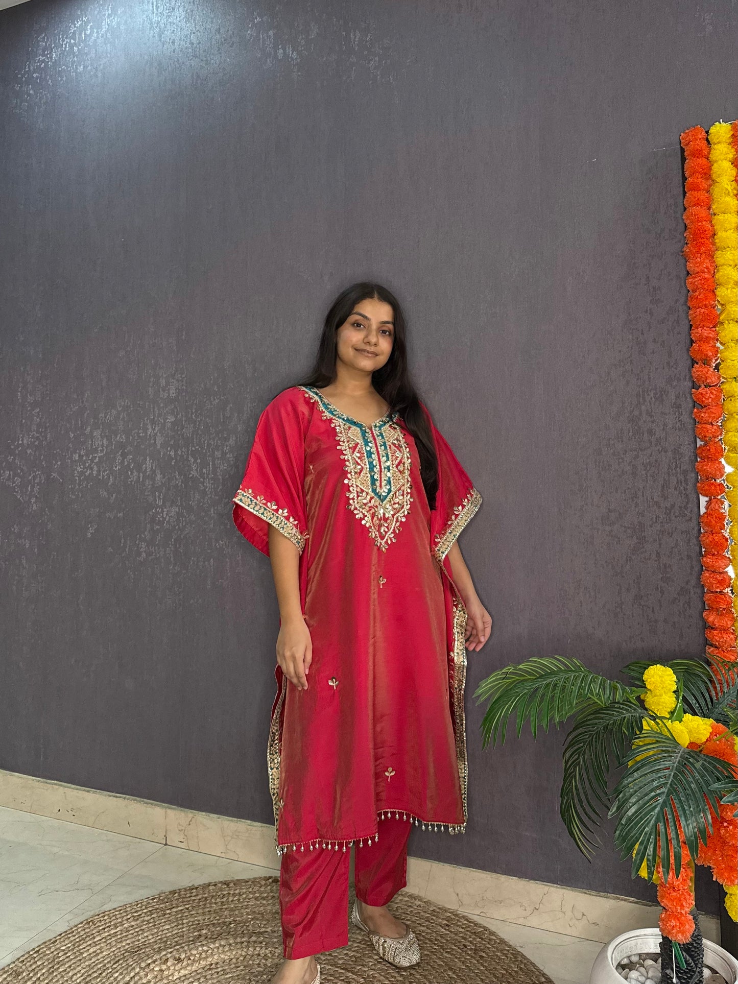 Gotapatti kaftan set
