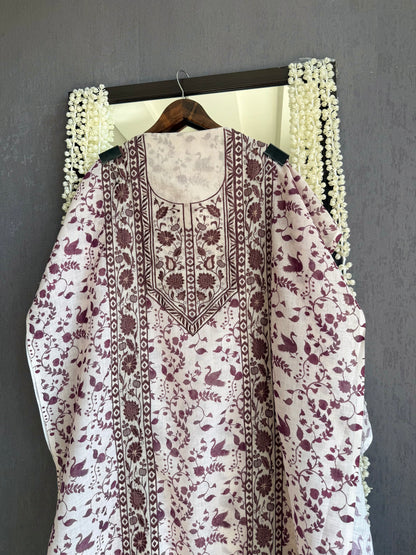 Luxurious Mul chanderi swans suit